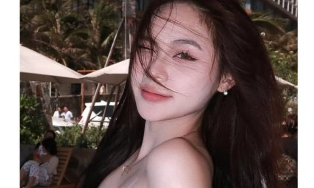 Clip hot nhất hôm nay: Hết Huế Hoàng lại đến idol La Hoàng Kỳ Duyên lộ clip