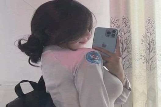 Nguyễn Thanh Thảo nữ sinh cấp 3 lộ clip sex